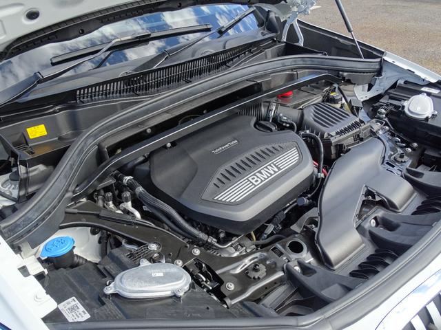 Ｘ１ ｘＤｒｉｖｅ　１８ｄ　ｘライン　正規認定中古車　ワンオーナー　禁煙車　コンフォートＰＫＧ　電動シート　純正ナビ　タッチパネルディスプレイ　リヤビューカメラ　Ｂｌｕｅｔｏｏｔｈ　ＡＣＣ　クリアランスソナー　ＬＥＤ　　電動リヤゲート（12枚目）