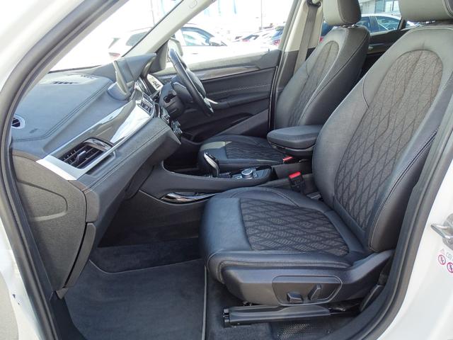 Ｘ１ ｘＤｒｉｖｅ　１８ｄ　ｘライン　正規認定中古車　ワンオーナー　禁煙車　コンフォートＰＫＧ　電動シート　純正ナビ　タッチパネルディスプレイ　リヤビューカメラ　Ｂｌｕｅｔｏｏｔｈ　ＡＣＣ　クリアランスソナー　ＬＥＤ　　電動リヤゲート（52枚目）