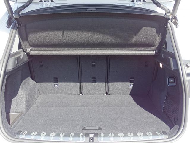 Ｘ１ ｘＤｒｉｖｅ　１８ｄ　ｘライン　正規認定中古車　ワンオーナー　禁煙車　コンフォートＰＫＧ　電動シート　純正ナビ　タッチパネルディスプレイ　リヤビューカメラ　Ｂｌｕｅｔｏｏｔｈ　ＡＣＣ　クリアランスソナー　ＬＥＤ　　電動リヤゲート（63枚目）