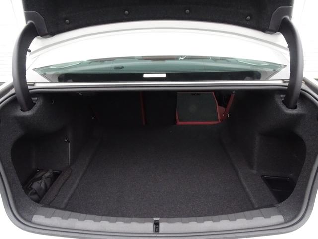 ３シリーズ Ｍ３４０ｉ　ｘＤｒｉｖｅ　正規認定中古車　元試乗車　禁煙車　サウンドＰＫＧ　Ｍリヤスポイラー　ヘッドアップディスプレイ　地デジ　タコラレッドレザー　アダプティブヘッドライト　ドライビングアシストプロフェッショナル　純正ナビ（72枚目）