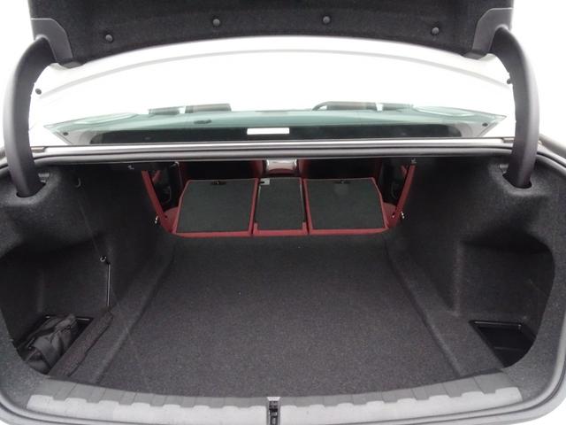 ３シリーズ Ｍ３４０ｉ　ｘＤｒｉｖｅ　正規認定中古車　元試乗車　禁煙車　サウンドＰＫＧ　Ｍリヤスポイラー　ヘッドアップディスプレイ　地デジ　タコラレッドレザー　アダプティブヘッドライト　ドライビングアシストプロフェッショナル　純正ナビ（73枚目）