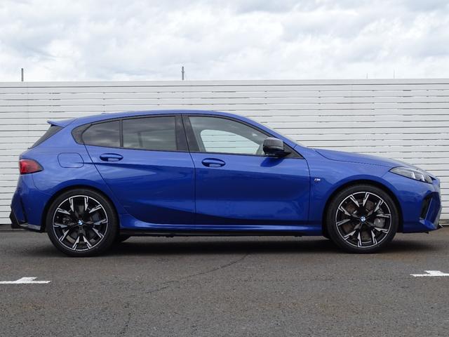 1シリーズ M135 xDrive 正規認定中古車 元試乗車 禁煙車 テクノロジーPKG HarmanKardon 電動シート シートヒーター 全周囲カメラ Bluetooth ACC 電動リヤゲート 衝突軽減B クリアランスソナー(26枚目)