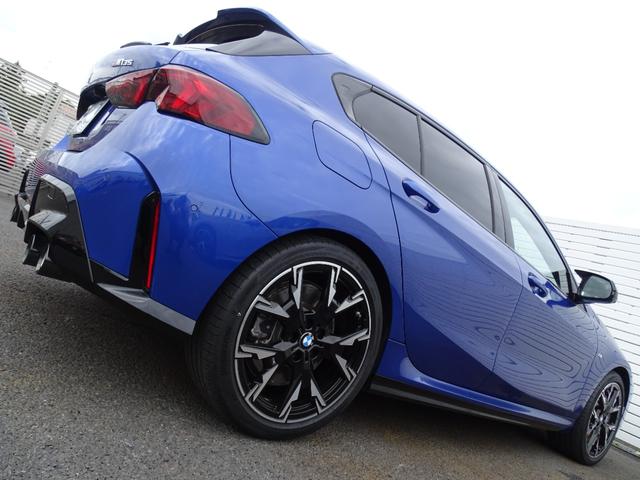 1シリーズ M135 xDrive 正規認定中古車 元試乗車 禁煙車 テクノロジーPKG HarmanKardon 電動シート シートヒーター 全周囲カメラ Bluetooth ACC 電動リヤゲート 衝突軽減B クリアランスソナー(28枚目)