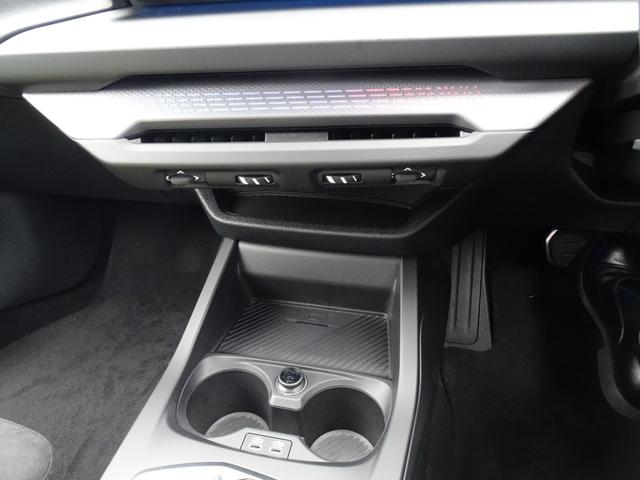 1シリーズ M135 xDrive 正規認定中古車 元試乗車 禁煙車 テクノロジーPKG HarmanKardon 電動シート シートヒーター 全周囲カメラ Bluetooth ACC 電動リヤゲート 衝突軽減B クリアランスソナー(53枚目)