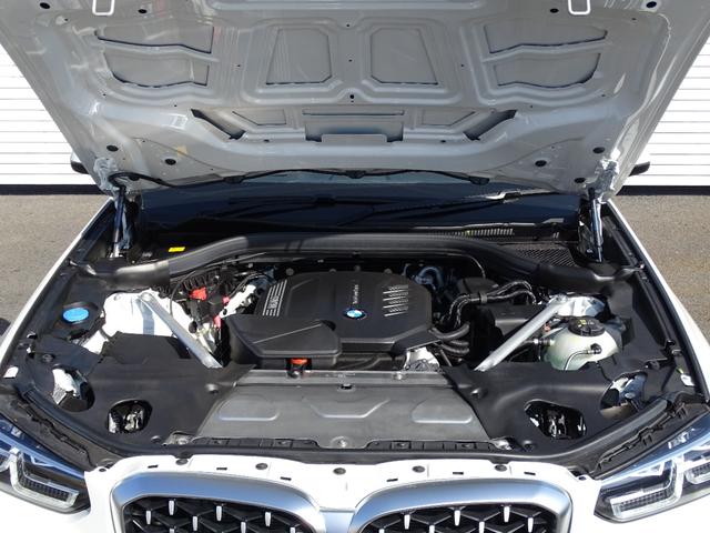 Ｘ４ ｘＤｒｉｖｅ　２０ｄ　Ｍスポーツ　正規認定中古車　元試乗車　禁煙車　サンルーフ　ステアリングヒーター　地デジ　ＨａｒｍａｎＫａｒｄｏｎ　ヘッドアップディスプレイ　レザー　シートヒーター・エアコン　全周囲カメラ　ＡＣＣ　ウッドパネル（6枚目）