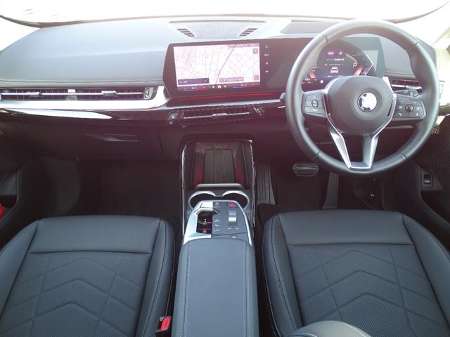 Ｘ１ ｘＤｒｉｖｅ　２０ｄ　ｘライン　正規認定中古車　元試乗車　禁煙車　サンルーフ　テクノロジーＰＫＧ　ヘッドアップディスプレイ　シートヒーター　電動シート　純正ナビ　タッチパネルディスプレイ　全周囲カメラ　ＡＣＣ　クリアランスソナー（2枚目）