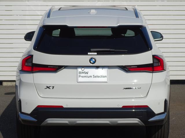 Ｘ１ ｘＤｒｉｖｅ　２０ｄ　ｘライン　正規認定中古車　元試乗車　禁煙車　サンルーフ　テクノロジーＰＫＧ　ヘッドアップディスプレイ　シートヒーター　電動シート　純正ナビ　タッチパネルディスプレイ　全周囲カメラ　ＡＣＣ　クリアランスソナー（5枚目）