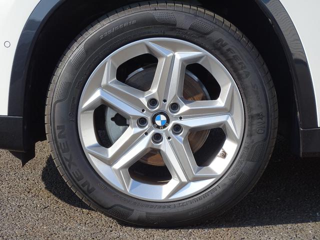 Ｘ１ ｘＤｒｉｖｅ　２０ｄ　ｘライン　正規認定中古車　元試乗車　禁煙車　サンルーフ　テクノロジーＰＫＧ　ヘッドアップディスプレイ　シートヒーター　電動シート　純正ナビ　タッチパネルディスプレイ　全周囲カメラ　ＡＣＣ　クリアランスソナー（19枚目）