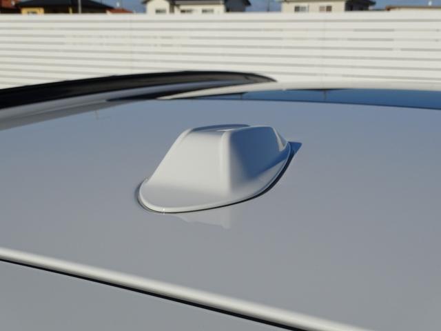 さらに、全国の正規ディーラーにて、対応可能な認定中古車保証付となります。アフターメンテナンスもお近くの正規ディーラーにて可能となりますので、ご安心してお選び頂けます。