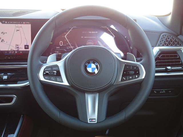 握り心地の良いステアリングです！