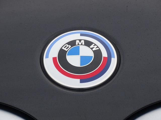 Ｘ４ ｘＤｒｉｖｅ　２０ｄ　Ｍスポーツ　正規認定中古車　１オーナー　禁煙車　レッドステッチレザーシート　セレクトＰＫＧ　ステアリングヒーター　パノラマサンルーフ　前後シートヒーター　ＨＡＲＭＡＮ／ＫＡＲＤＯＮ　ＨＵＤ　地デジ　ドラレコ前後（18枚目）