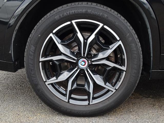 Ｘ４ ｘＤｒｉｖｅ　２０ｄ　Ｍスポーツ　正規認定中古車　１オーナー　禁煙車　レッドステッチレザーシート　セレクトＰＫＧ　ステアリングヒーター　パノラマサンルーフ　前後シートヒーター　ＨＡＲＭＡＮ／ＫＡＲＤＯＮ　ＨＵＤ　地デジ　ドラレコ前後（29枚目）
