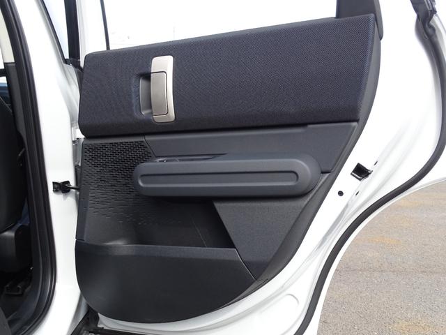 ＭＩＮＩ カントリーマンＤ　クラシック・トリム　正規認定中古車　元試乗車　ＣＬＡＳＳＩＣトリム　ステアリングヒーター　禁煙車　ＨＵＤ　シートヒーター　純正ナビ　全周囲カメラ　ＡＣＣ　クリアランスソナー　電動リヤゲート　衝突軽減Ｂ　Ｂｌｕｅｔｏｏｔｈ（62枚目）