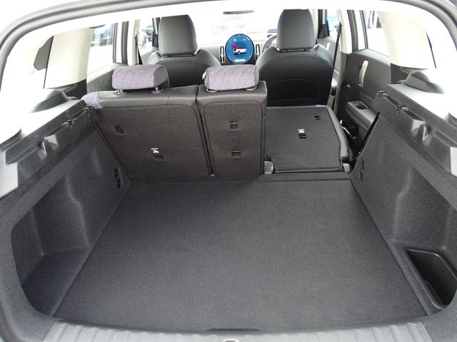 ＭＩＮＩ カントリーマンＤ　クラシック・トリム　正規認定中古車　元試乗車　ＣＬＡＳＳＩＣトリム　ステアリングヒーター　禁煙車　ＨＵＤ　シートヒーター　純正ナビ　全周囲カメラ　ＡＣＣ　クリアランスソナー　電動リヤゲート　衝突軽減Ｂ　Ｂｌｕｅｔｏｏｔｈ（67枚目）