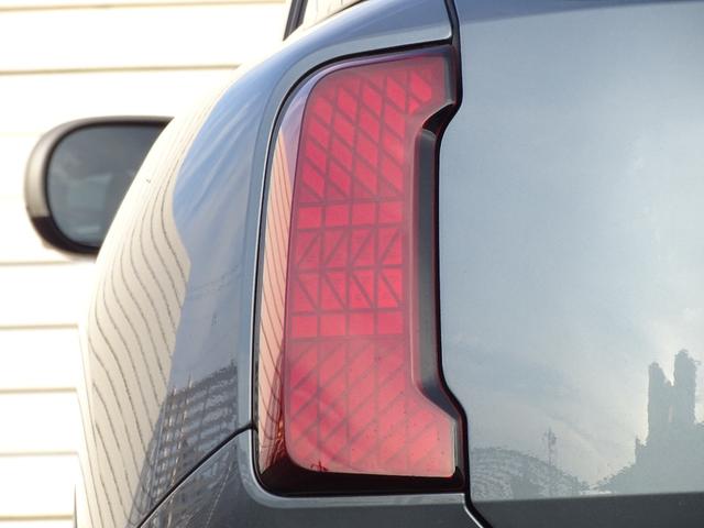 ＭＩＮＩ カントリーマンＳＥオール４　フェイバリット・トリム　正規認定中古車　元デモカー　ＦＡＶＯＵＲＥＤトリム　ＨａｒｍａｎＫａｒｄｏｎ　ステアリングヒーター　禁煙車　ＨＵＤ　シートヒーター　電動シート　純正ナビ　全周囲カメラ　Ｂｌｕｅｔｏｏｔｈ　ＡＣＣ（26枚目）