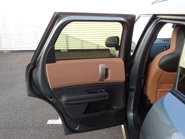 ＭＩＮＩ カントリーマンＳＥオール４　フェイバリット・トリム　正規認定中古車　元デモカー　ＦＡＶＯＵＲＥＤトリム　ＨａｒｍａｎＫａｒｄｏｎ　ステアリングヒーター　禁煙車　ＨＵＤ　シートヒーター　電動シート　純正ナビ　全周囲カメラ　Ｂｌｕｅｔｏｏｔｈ　ＡＣＣ（66枚目）