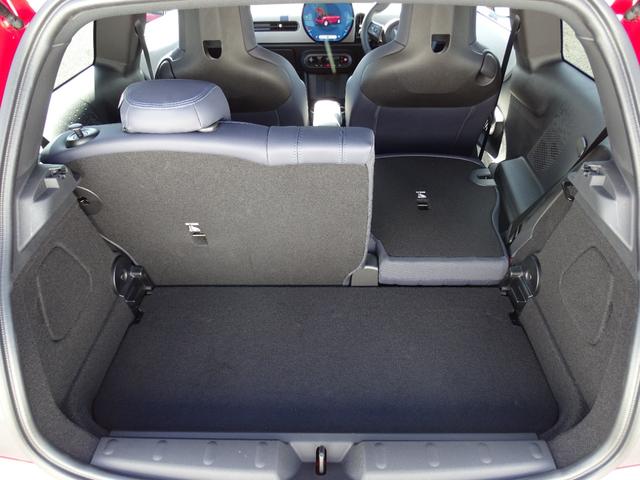 ＭＩＮＩ クーパーＣ　フェイバリット・トリム　正規認定中古車　元試乗車　禁煙車　ＦＡＶＯＵＲＥＤトリム　ＨＵＤ　レザー　シートヒーター　電動シート　純正ナビ　タッチパネルディスプレイ　リヤビューカメラ　クリアランスソナー　衝突軽減Ｂ　ＥＴＣ（63枚目）