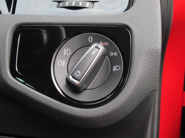 TSIハイライン NAVI BC ETC アルミホイール リアビューカメラ ハンズフリーシステム ドライバー疲労検知システム 後方死角検知機能 ブレーキアシスト レインセンサー ドライブレコーダー スポーツシート CD(38枚目)
