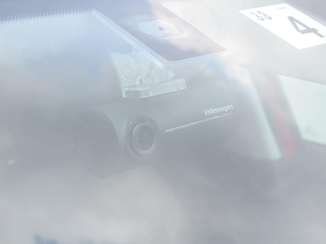 TSIハイライン NAVI BC ETC アルミホイール リアビューカメラ ハンズフリーシステム ドライバー疲労検知システム 後方死角検知機能 ブレーキアシスト レインセンサー ドライブレコーダー スポーツシート CD(50枚目)