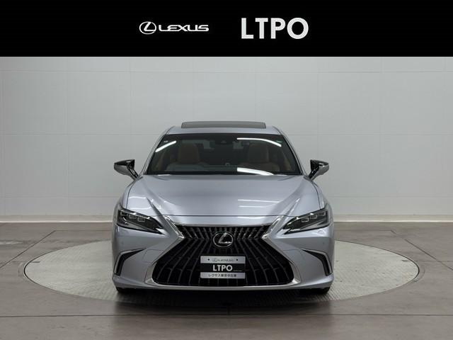 ＥＳ ＥＳ３００ｈ　バージョンＬ　フルセグ地デジＴＶ　黒革シート　ナビ＆ＴＶ　ワンオーナー　ＥＴＣ　横滑り防止装置　ＬＥＤ　スマートキー　ミュージックプレイヤー接続可　エアバッグ　パワーシート　アルミホイール　バックモニター　エアコン（2枚目）