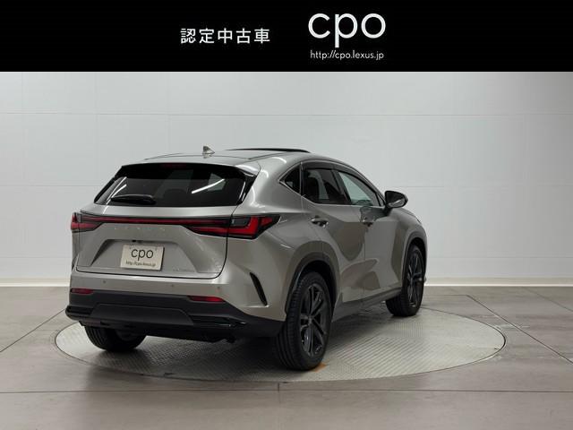 NX NX350h バージョンL 1オナ パノラマムーンルーフ 革シート バックカメラ DVD再生 ナビTV パワステ LEDヘッドライト ミュージックプレイヤー接続可 エアコン アルミホイール 助手席エアバック メモリーナビ ETC(4枚目)