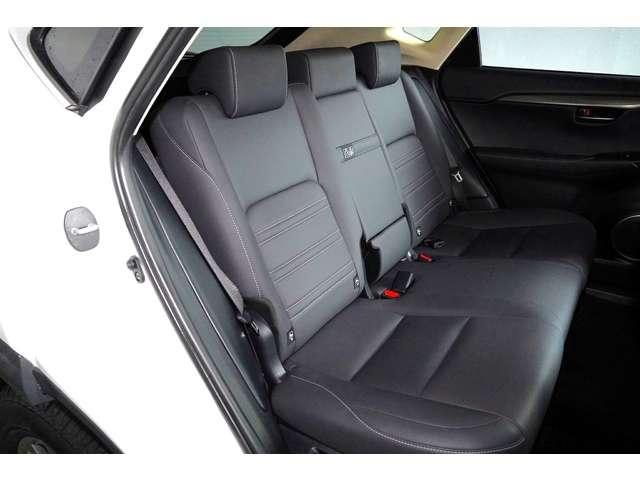 ＮＸ ＮＸ３００　Ｉパッケージ　レクサスＵ－Ｃａｒ（非ＣＰＯ）　三眼ＬＥＤライト　１０．３インチディスプレイナビ　ＥＴＣ２．０　ドライブレコーダー　シートヒーター　衝突回避支援ブレーキ（14枚目）