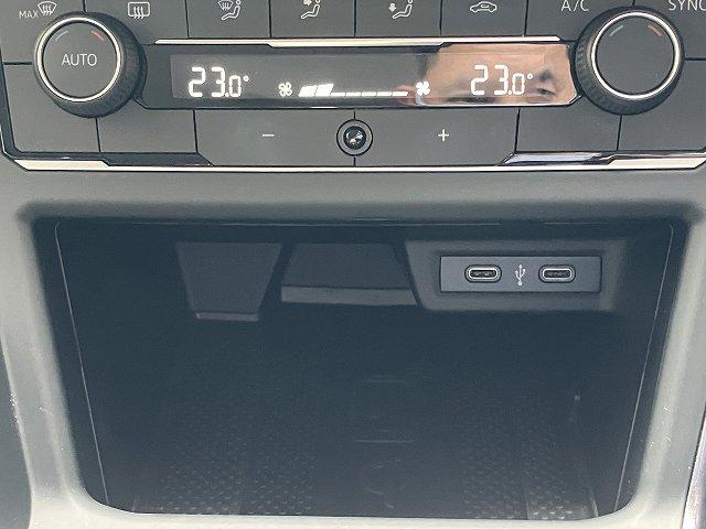 ポロ ＴＳＩ　Ｒライン　Ｏｎｅ　Ｏｗｎｅｒ　ＮＡＶＩ　ＥＴＣ　Ｂモニター　Ｂｌｕｅｔｏｏｔｈ搭載　ＡＰＰ－Ｃｏｎｎｅｃｔ　Ａｃｔｉｖｅ　Ｉｎｆｏ　Ｄｉｓｐｌａｙ　コーナーセンサー　駐車支援システム　ドライブレコーダー（46枚目）