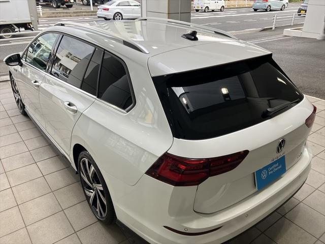 ゴルフヴァリアント ｅＴＳＩ　Ｒライン　プラチナムエディション　Ｄｅｍｏ　Ｃａｒ　オリックスホワイトＭＯＰＥ　ＮＡＶＩ　ＥＴＣ　Ｂモニター　Ｂｌｕｅｔｏｏｔｈ　ＡｐｐＣｏｎｎｅｃｔ　ＴＶ　コーナーセンサー　ガソリン車（6枚目）