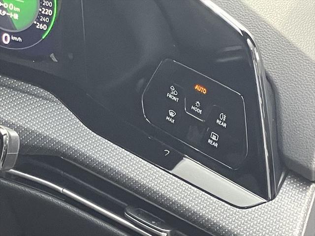 ゴルフヴァリアント ｅＴＳＩ　Ｒライン　プラチナムエディション　Ｄｅｍｏ　Ｃａｒ　オリックスホワイトＭＯＰＥ　ＮＡＶＩ　ＥＴＣ　Ｂモニター　Ｂｌｕｅｔｏｏｔｈ　ＡｐｐＣｏｎｎｅｃｔ　ＴＶ　コーナーセンサー　ガソリン車（23枚目）