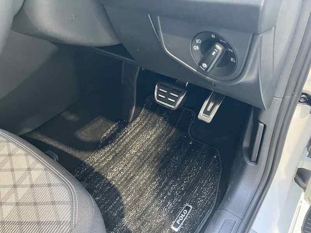 ポロ TSI Rライン OneOwner ピュアホワイト NAVI ETC Bモニター Bluetooth AppConnect 障害物センサー ドライブレコーダー エマージェンシーブレーキ(22枚目)
