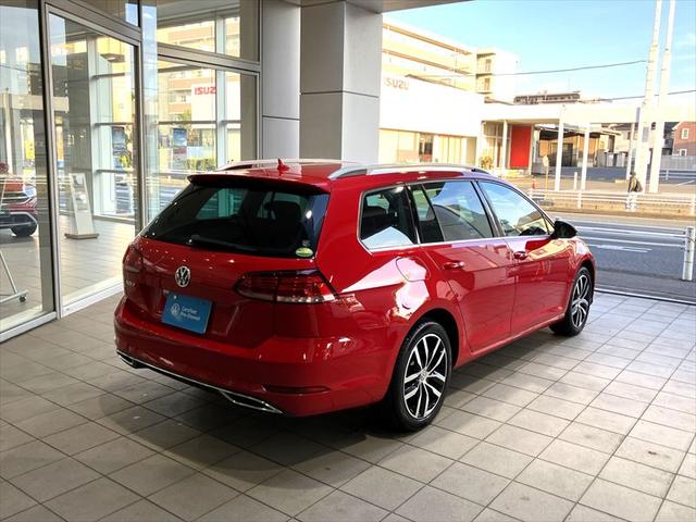 �����݊����ۗ�������f�U�C�������L���銽�т𖞂����Ă���܂��B