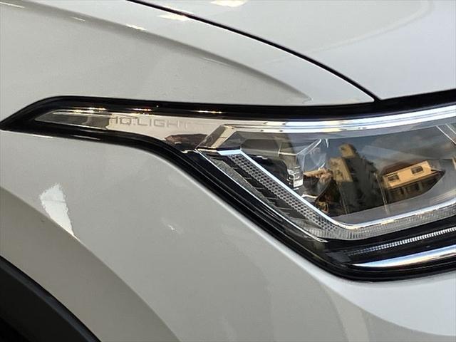 ティグアン ＴＳＩ　Ｒライン　Ｄｅｍｏ　Ｃａｒ　ピュアホワイト　ＮＡＶＩ　ＥＴＣ　Ｂモニター　Ｂｌｕｅｔｏｏｔｈ　ＡｐｐＣｏｎｎｅｃｔ　障害物センサー　全周囲モニター　ガソリン車（10枚目）