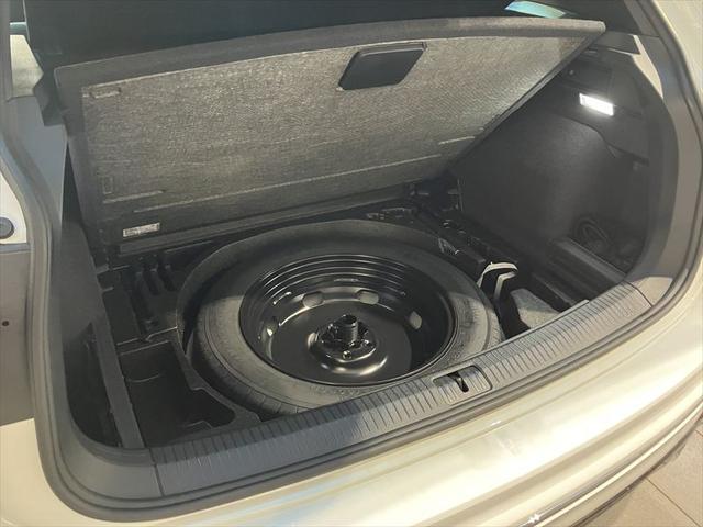 ティグアン ＴＳＩ　Ｒライン　Ｄｅｍｏ　Ｃａｒ　ピュアホワイト　ＮＡＶＩ　ＥＴＣ　Ｂモニター　Ｂｌｕｅｔｏｏｔｈ　ＡｐｐＣｏｎｎｅｃｔ　障害物センサー　全周囲モニター　ガソリン車（17枚目）