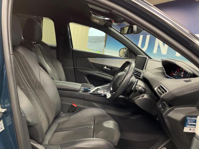３００８ ＧＴ　ブルーＨＤｉ　Ａｐｐｌｅ　Ｃａｒ　Ｐｌａｙ　バックカメラ　サイドカメラ　アダプティブクルーズコントロール　フルＬＥＤヘッドランプ　シートヒーター　パワーシート　電動リアゲート　ブラインドスポットアシスト（9枚目）