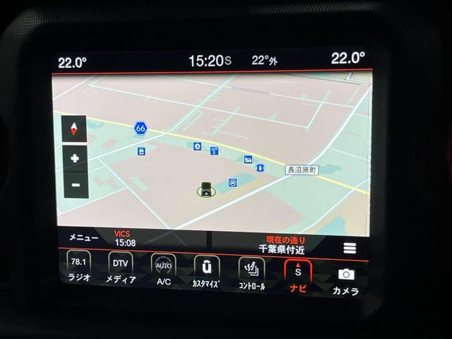 ジープ・ラングラーアンリミテッド ルビコン　スカイワンタッチパワートップ　スカイワンタッチパワートップ　純正ナビ　フルセグ　フロント・サイド・バックカメラ　アダプティブクルーズコントロール　ブラインドスポットモニター　黒革シート　シートヒーター　ＬＥＤヘッドライト　ＥＴＣ（5枚目）