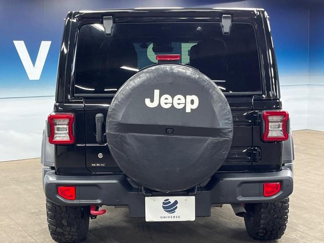 ジープ・ラングラーアンリミテッド ルビコン　スカイワンタッチパワートップ　スカイワンタッチパワートップ　純正ナビ　フルセグ　フロント・サイド・バックカメラ　アダプティブクルーズコントロール　ブラインドスポットモニター　黒革シート　シートヒーター　ＬＥＤヘッドライト　ＥＴＣ（16枚目）