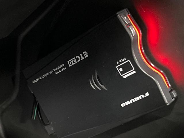 ジープ・ラングラーアンリミテッド スポーツ　Ａｐｐｌｅｃａｒｐｌａｙ　フロント・サイド・バックカメラ　アダプティブクルーズコントロール　ブラインドスポットモニター　パーキングセンサー　ＬＥＤヘッドライト　ＬＥＤフォグライト　ダウンヒルアシスト（49枚目）