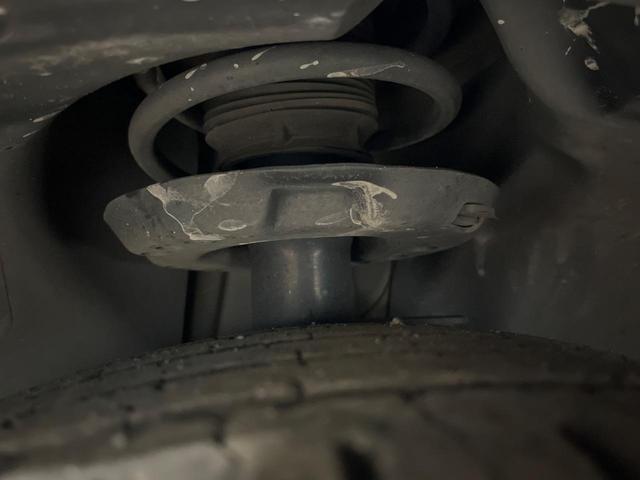 Ｂクラス Ｂ１８０　レーダーセーフティパッケージ　ベーシックパッケージプラス　レザーエクスクルーシブパッケージ　純正ナビ　フルセグ　バックカメラ　デュアルオートエアコン　純正１６インチアルミホイール　ＥＴＣ　禁煙車（21枚目）