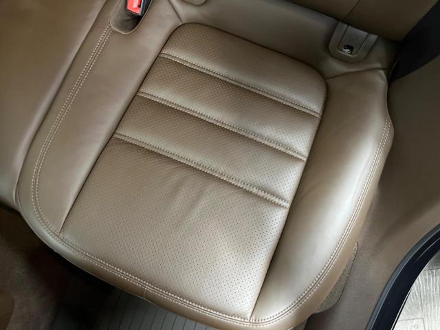 マカン マカンGTS スポーツクロノPKG パノラマサンルーフ 純正ナビ 全周囲カメラ BOSE 衝突軽減 スポーツプラスモード 茶革シート シートヒーター パワーシート 純正20インチアルミ パワートランク ETC(31枚目)