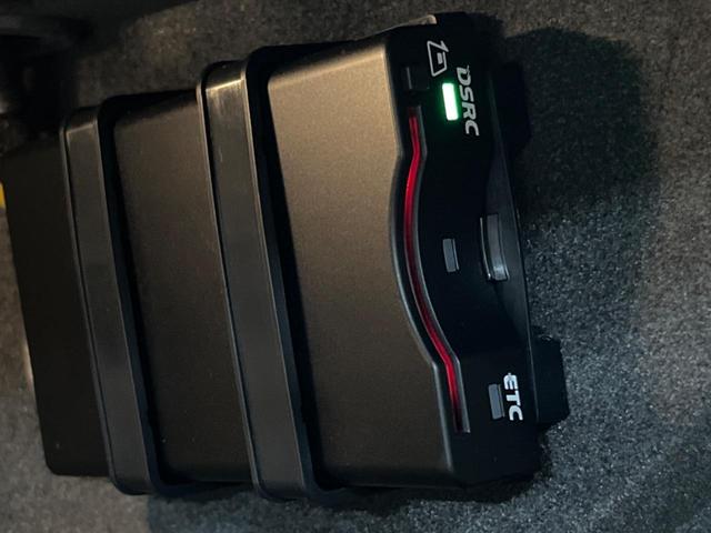 マカン マカンGTS スポーツクロノPKG パノラマサンルーフ 純正ナビ 全周囲カメラ BOSE 衝突軽減 スポーツプラスモード 茶革シート シートヒーター パワーシート 純正20インチアルミ パワートランク ETC(41枚目)