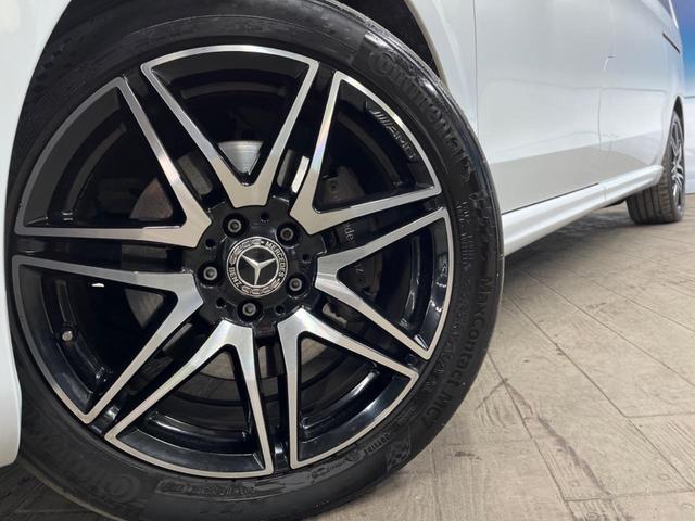 Ｖクラス Ｖ２２０ｄ　アバンギャルド　ロング　ＡＭＧライン　エクスクルーシブシートパッケージ　パノラミックスライディングルーフ　レーダーセーフティパッケージ　純正ナビ　全周囲カメラ　ＬＥＤヘッドライト　アダプティブハイビーム　黒革シート　パワーバックドア（15枚目）