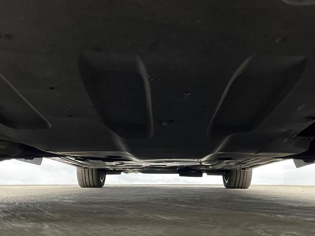 Ｖクラス Ｖ２２０ｄ　アバンギャルド　ロング　ＡＭＧライン　エクスクルーシブシートパッケージ　パノラミックスライディングルーフ　レーダーセーフティパッケージ　純正ナビ　全周囲カメラ　ＬＥＤヘッドライト　アダプティブハイビーム　黒革シート　パワーバックドア（21枚目）