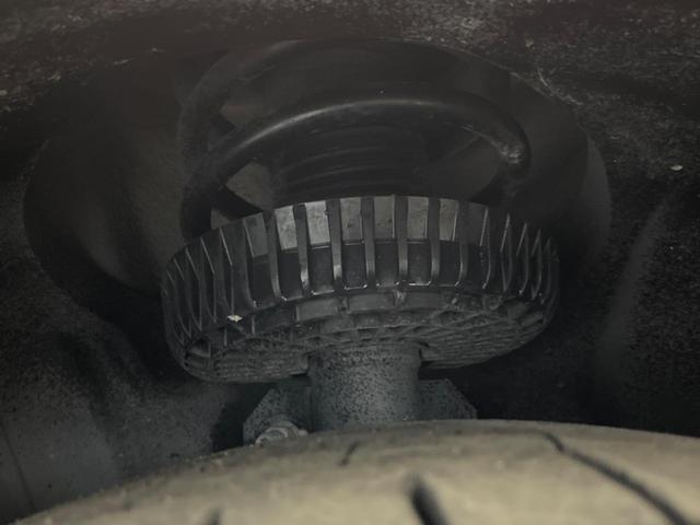 Ｖクラス Ｖ２２０ｄ　アバンギャルド　ロング　ＡＭＧライン　エクスクルーシブシートパッケージ　パノラミックスライディングルーフ　レーダーセーフティパッケージ　純正ナビ　全周囲カメラ　ＬＥＤヘッドライト　アダプティブハイビーム　黒革シート　パワーバックドア（22枚目）