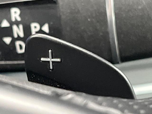 Ｖクラス Ｖ２２０ｄ　アバンギャルド　ロング　ＡＭＧライン　エクスクルーシブシートパッケージ　パノラミックスライディングルーフ　レーダーセーフティパッケージ　純正ナビ　全周囲カメラ　ＬＥＤヘッドライト　アダプティブハイビーム　黒革シート　パワーバックドア（43枚目）