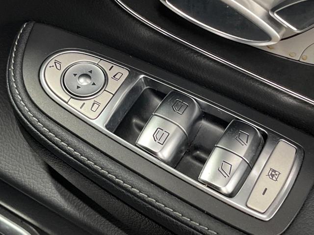 Ｖクラス Ｖ２２０ｄ　アバンギャルド　ロング　ＡＭＧライン　エクスクルーシブシートパッケージ　パノラミックスライディングルーフ　レーダーセーフティパッケージ　純正ナビ　全周囲カメラ　ＬＥＤヘッドライト　アダプティブハイビーム　黒革シート　パワーバックドア（64枚目）