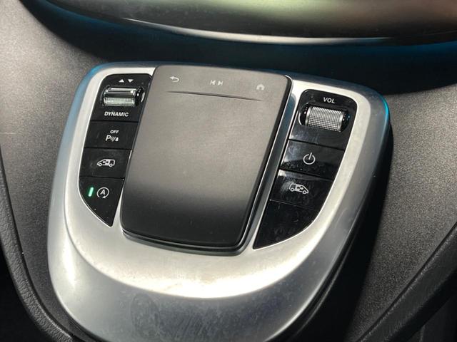 Ｖクラス Ｖ２２０ｄ　アバンギャルド　ロング　ＡＭＧライン　エクスクルーシブシートパッケージ　パノラミックスライディングルーフ　レーダーセーフティパッケージ　純正ナビ　全周囲カメラ　ＬＥＤヘッドライト　アダプティブハイビーム　黒革シート　パワーバックドア（65枚目）