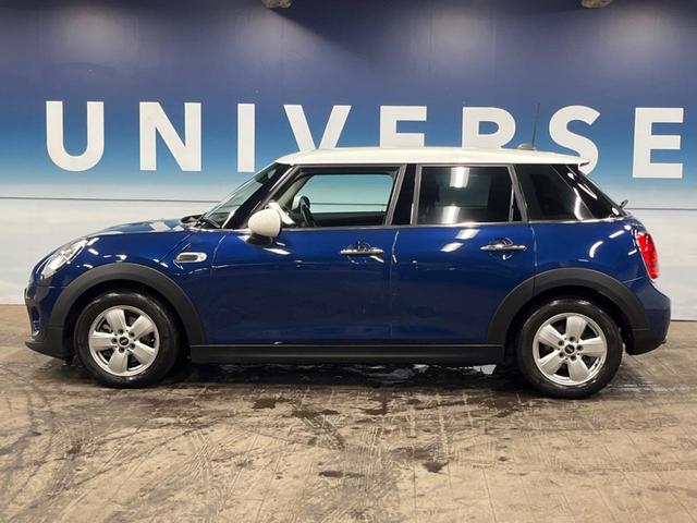 MINI クーパー 5ドア ペッパーパッケージ ナビゲーションパッケージ LEDヘッドライト LEDフォグライト デュアルオートエアコン 純正15インチアルミホイール プライバシーガラス Bluetooth ETC(27枚目)