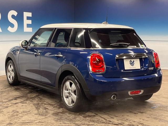 MINI クーパー 5ドア ペッパーパッケージ ナビゲーションパッケージ LEDヘッドライト LEDフォグライト デュアルオートエアコン 純正15インチアルミホイール プライバシーガラス Bluetooth ETC(28枚目)