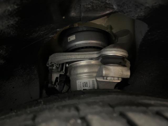 GLC GLC220d 4マチック クーペ AMGライン サンルーフ レザーエクスクルーシブパッケージ 純正ナビ レーダーセーフティパッケージ フルセグ ヘッドアップディスプレイ Burmesterサウンド 全周囲カメラ キーレスゴー パワーバックドア(21枚目)