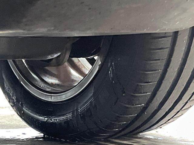 GLC GLC220d 4マチック クーペ AMGライン サンルーフ レザーエクスクルーシブパッケージ 純正ナビ レーダーセーフティパッケージ フルセグ ヘッドアップディスプレイ Burmesterサウンド 全周囲カメラ キーレスゴー パワーバックドア(24枚目)